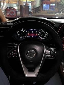 نيسان ماكسيما